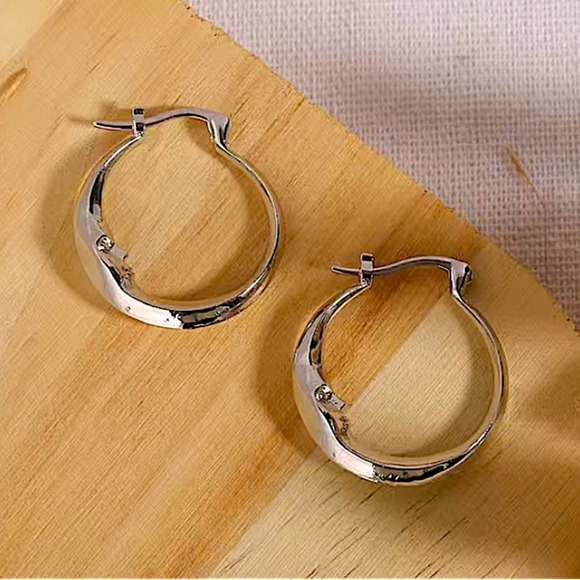 Silver Moon Hoop Minimalist Earrings Earrings - Picture 2 of 7